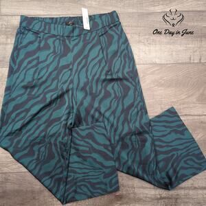 J.Crew Pull On Zebra Stripe Pants Size 4